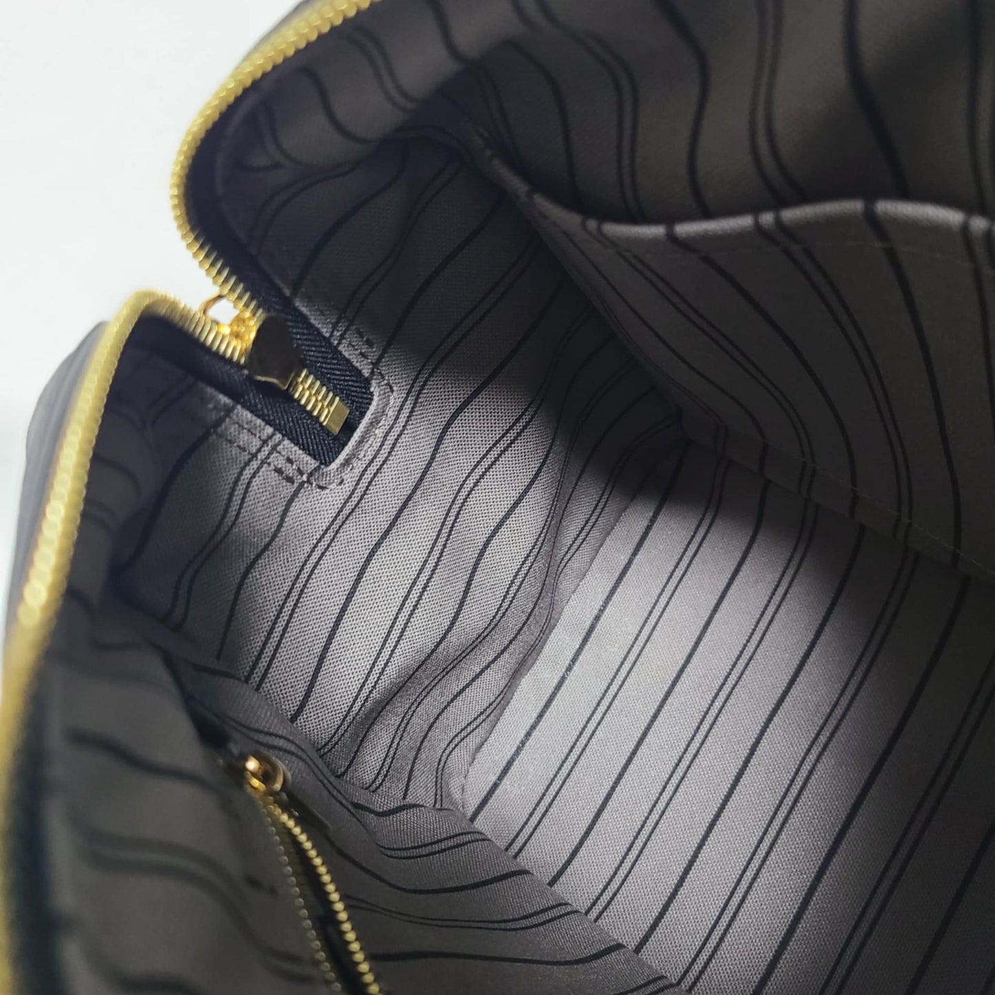 Louis Vuitton Speedy 25