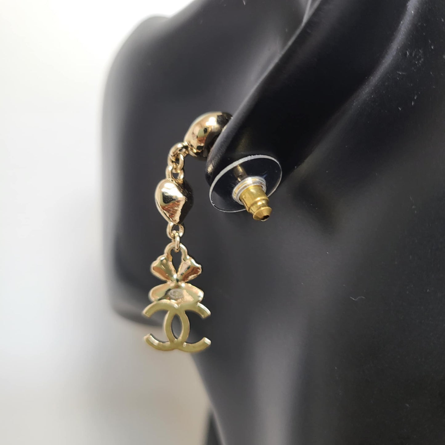 Chanel Crystal Pearl Shamrock CC Heart Drop Earring