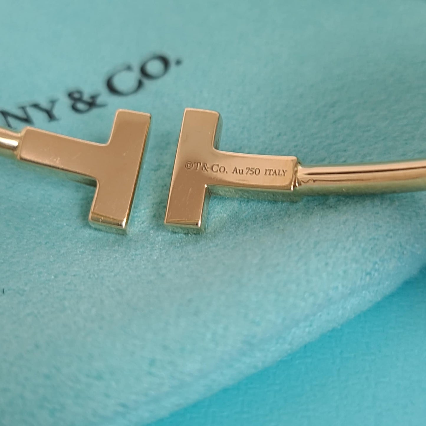 Tiffany T Wire Bangle 18K Y/G