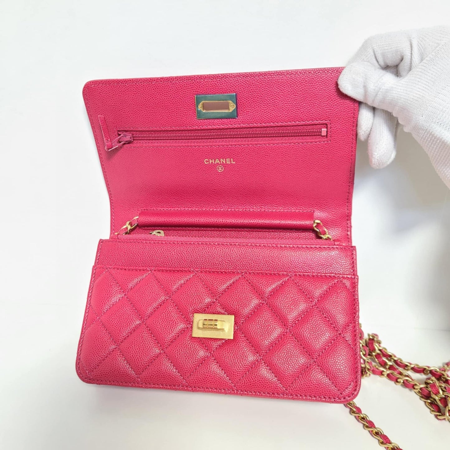 Chanel Wallet On Chain