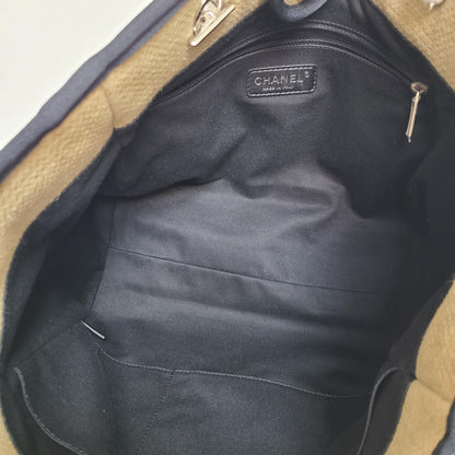 CHANEL Deauville Tote