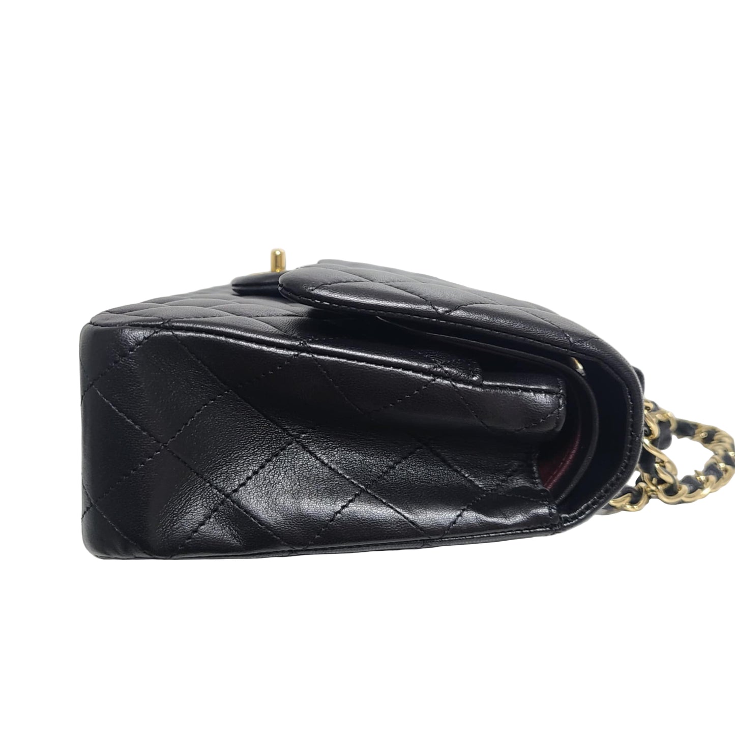 Chanel LambSkin Classic Double Flap Size (M) Gold-hardware