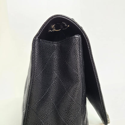 CHANEL Classic Single Flap 30 cm – Caviar Leather