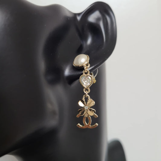 Chanel Crystal Pearl Shamrock CC Heart Drop Earring