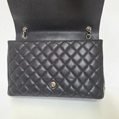 CHANEL Classic Single Flap 30 cm – Caviar Leather