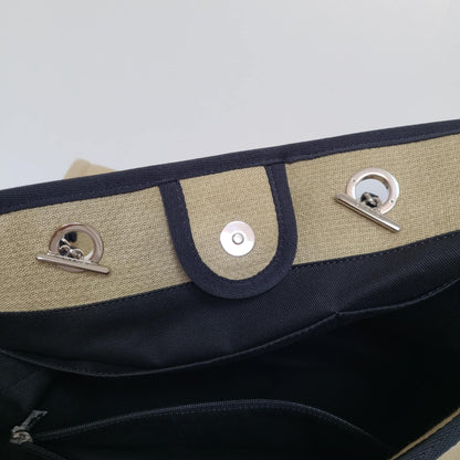 CHANEL Deauville Tote