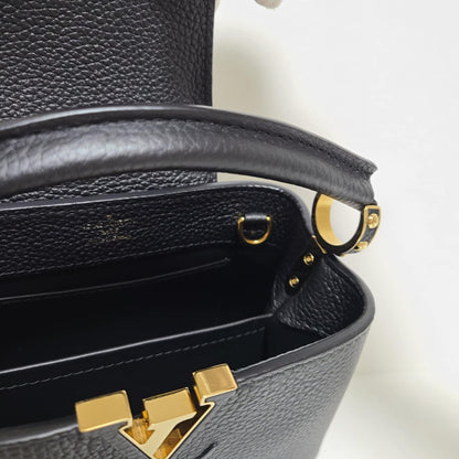 Louis Vuitton Mini Capucines in black Taurillon Leather